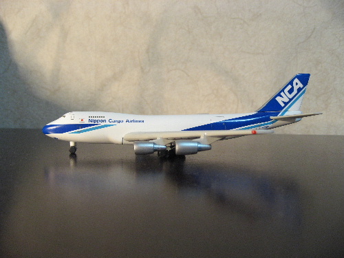 【限定品好評】ヘルパ [ 501408 ] B747-200 Avianca (アビアンカ) ( 1/500 ) Herpa Club Model 民間航空機